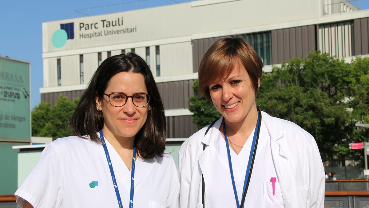 Les doctores Marta Ros i Mariona Hervàs, neuròlogues referents en esclerosi múltiple del Parc Taulí