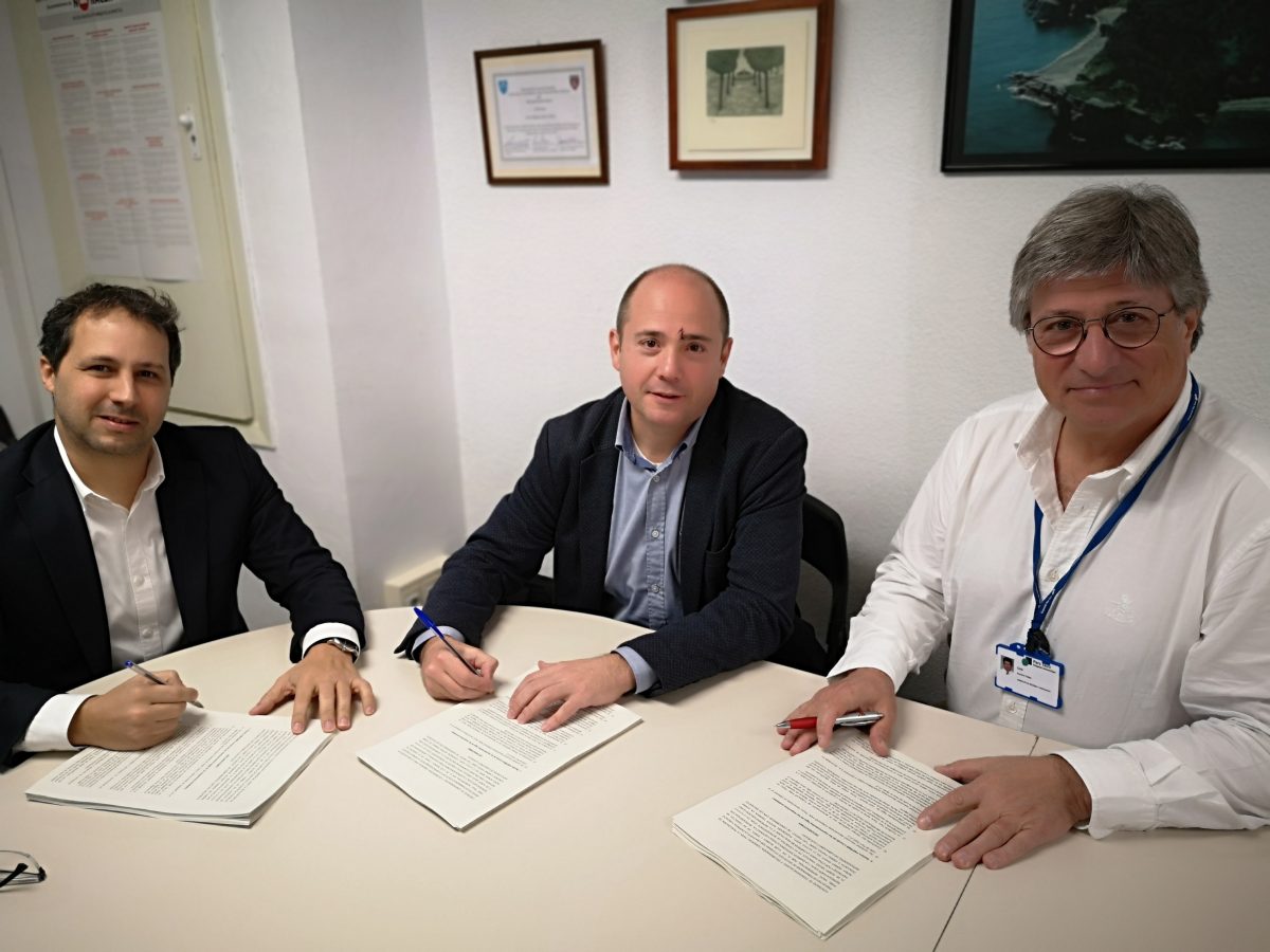 De izquierda a derecha, Albert Salles Vancell, director general de Seys, Jordi Buisan Marina, director general de BeHit, y Lluís Blanch Torra, director de Investigación e Innovación del Parc Taulí
