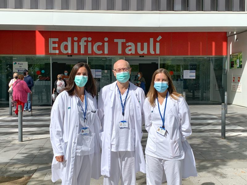 At Parc Taulí, the study was led by Dr. Joan Carles Ferreres, from the Pathological Anatomy Service, by Dra. Marina Alguacil (left), from Laboratorio, and by Dra. Anna Moreno (right), from the Obstetrics Service.